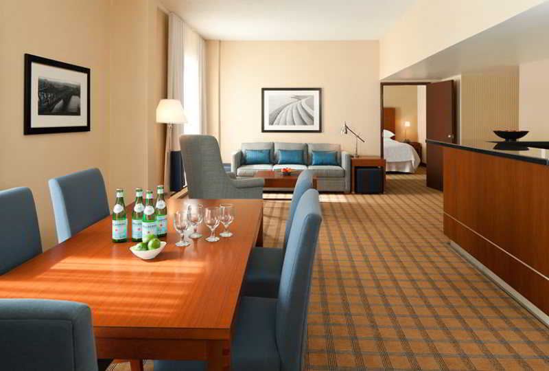 Four Points By Sheraton Hotel & Conference Centre Gatineau-Ottawa Eksteriør billede